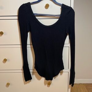 Chaser knit fitted scoop neck long sleeve. Barely worn.